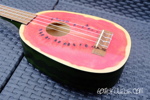 GOT A UKULELE - Ukulele reviews and beginners tips: Novelty Series KA-WTML Watermelon Soprano Ukulele - REVIEW