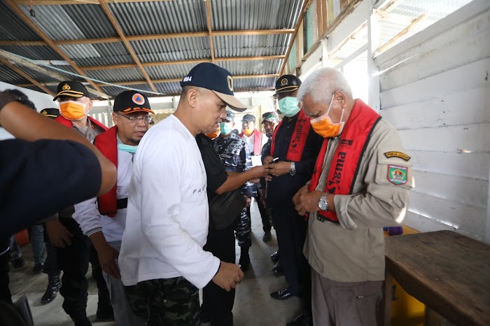 Tim gugus Tugas Covid 19 Lakukan Penyisiran Jalur Tikus Di Sepanjang Pesisir Pantai Pematang Sei Baru Kec.Silau Laut