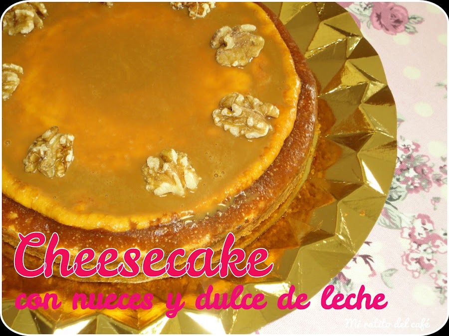 Cheesecake con nueces y dulce de leche