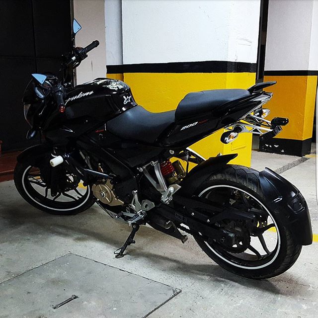 Gambar Motor Moge & Jadul Di Modifikasi Terbaru Dan Hasilnya Keren Gambar Motor Moge & Jadul Di Modifikasi Terbaru Dan Hasilnya Keren