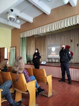 Фото без опису