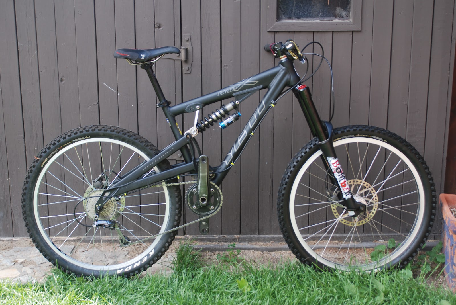 ANEX BICYCLES Yeti ASX