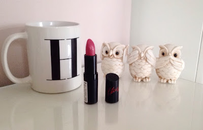 Rimmel 05 lipstick. fuchsia with hints of red