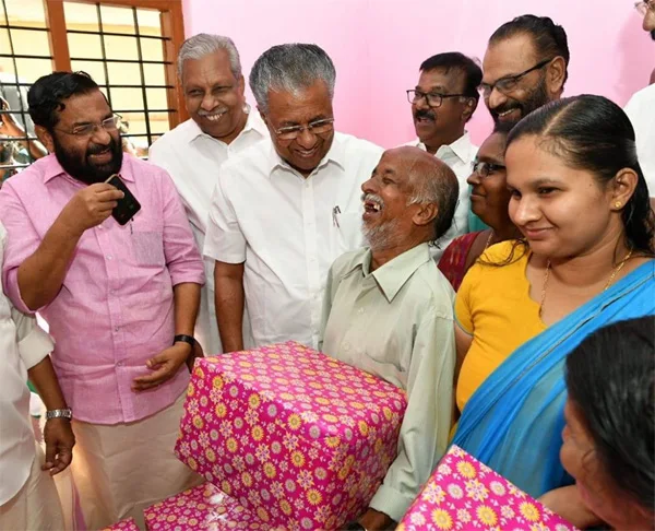 Completed over 2 lakh houses under Life Mission: Kerala CM Pinarayi Vijayan, Thiruvananthapuram, News, House, Pinarayi vijayan, Chief Minister, palakkad, Kollam, Kozhikode, Kerala, Declaration, Politics