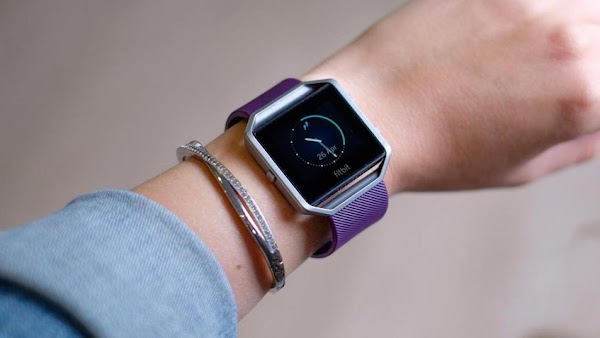 Controla el ciclo menstrual con Versa, un ‘smartwatch’ 