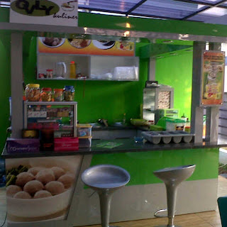 GEROBAK UNIK DAN MODERN GEROBAK UNIK DAN MODERN