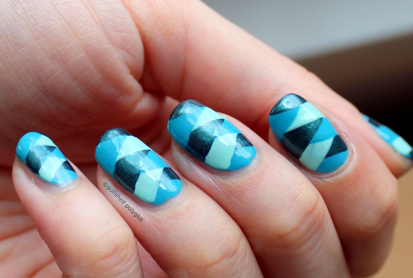 NOTD Fishtail braid nails / Polished Polyglot