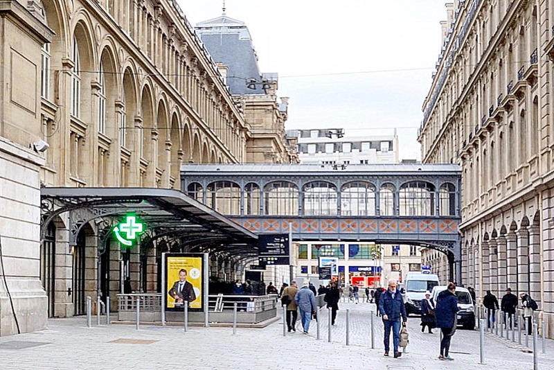 Paris Gare Saint Lazare, le défi de la modernité, une vocation historique VIIIème Paris la Paris Gare Saint Lazare, le défi de la modernité, une vocation historique VIIIème Paris la
