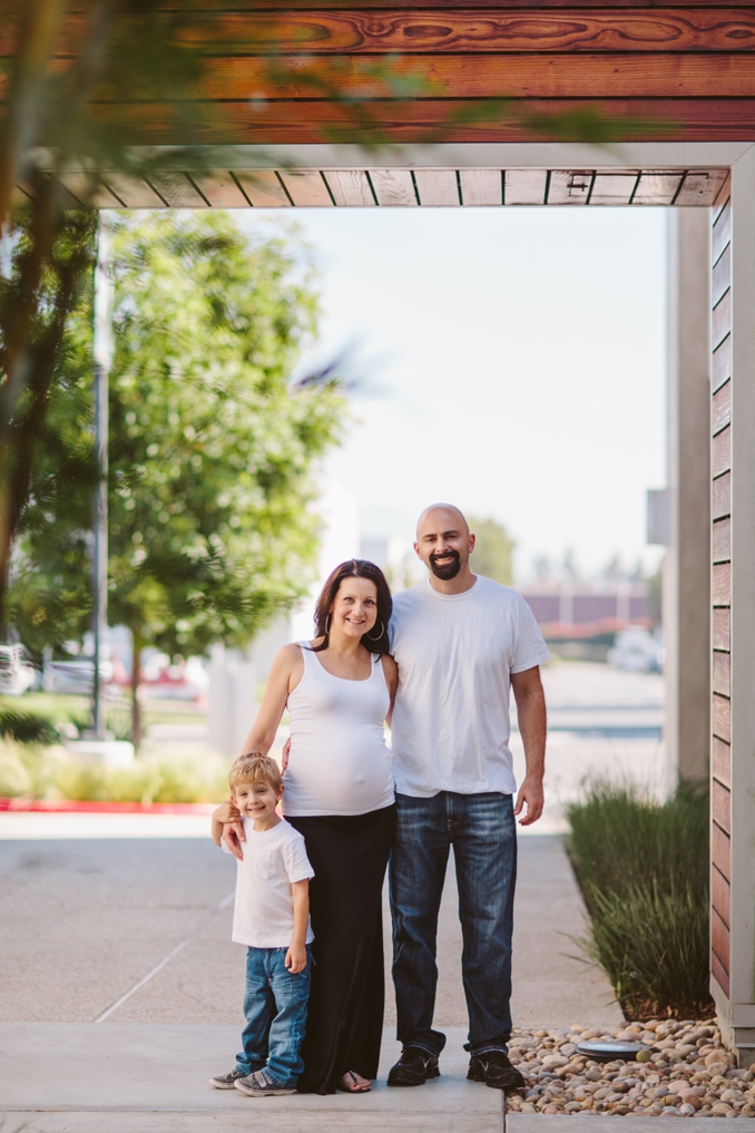 Adorable family maternity shoot by STUDIO 1208