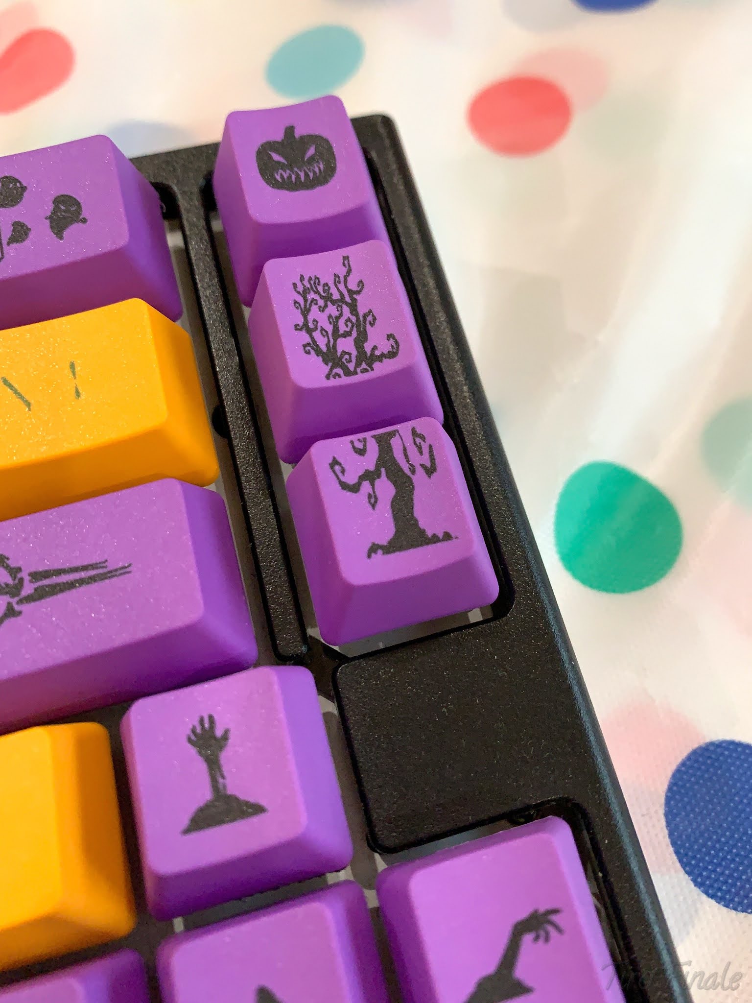 Ducky Halloween Theme Keycaps Review