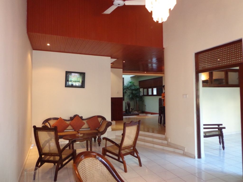 Properties in Sri Lanka 1045 Two Storied Architectural ...