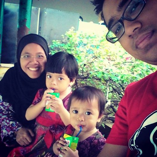 2015 at Selayang Hospital after Zihni's speech therapy #familypotrait