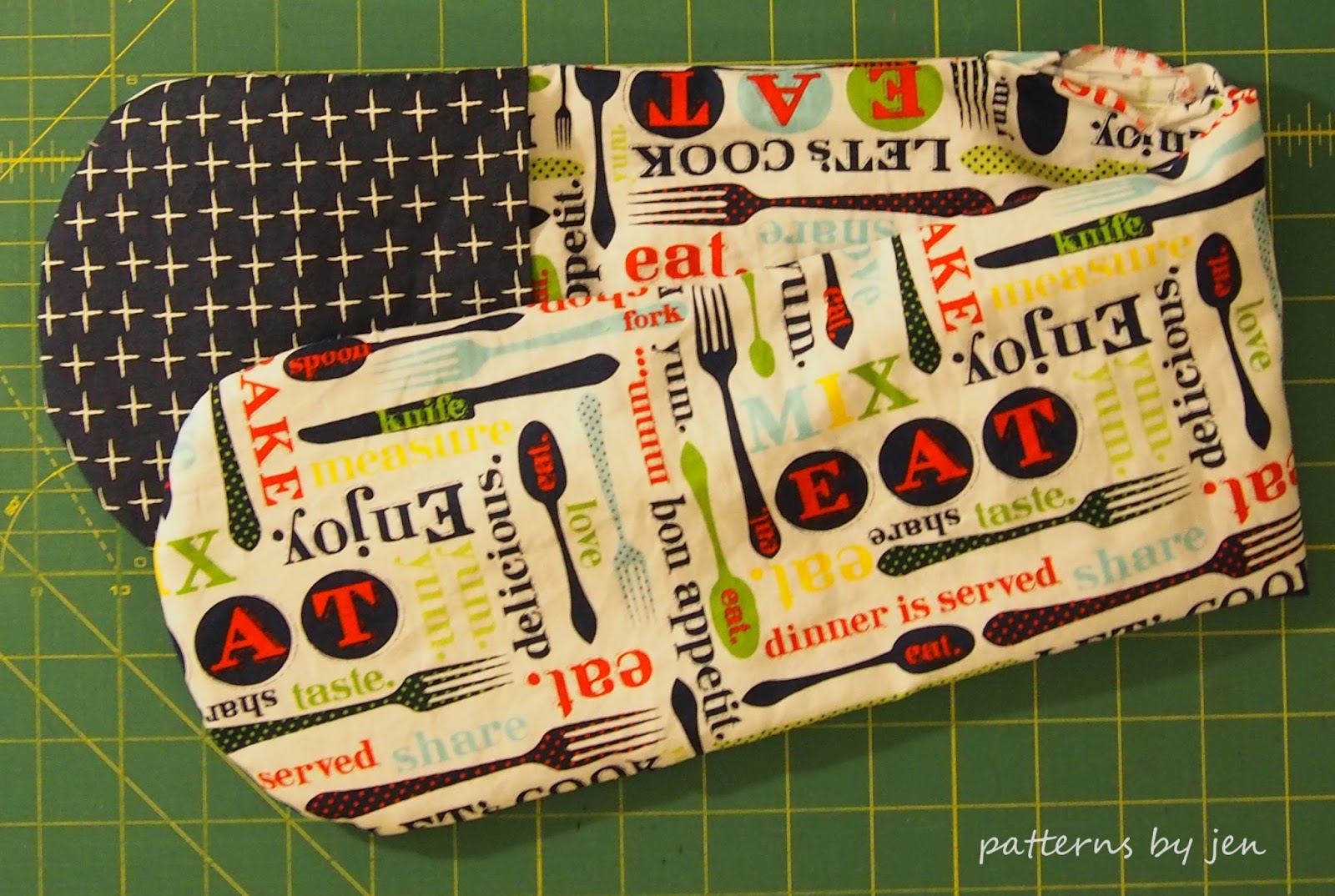 Patterns By Jen Picked By Jen Twohand Casserole Pot Holder