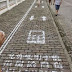 (ΚΟΣΜΟΣ)Κίνα: Εφτιαξαν λωρίδες για πεζούς που δεν σταματούν να ...γράφουν μηνύματα στο κινητό τους!