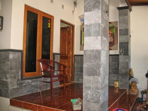 Aneka Model Teras Rumah Depan Atap Atas Limas Dengan Batu Aneka Model Teras Rumah Depan Atap Atas Limas Dengan Batu