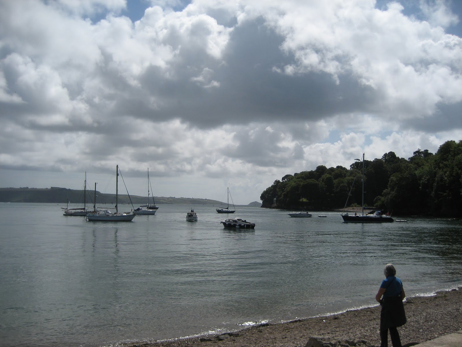 INSPIRED WALKS AROUND DEVON Mount classic car show Sunday