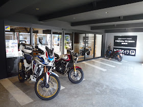 Blueskyfuji ホンダ新型アフリカツイン1100dctは 荒ぶるwild Intelligence 7時間試乗インプレッション