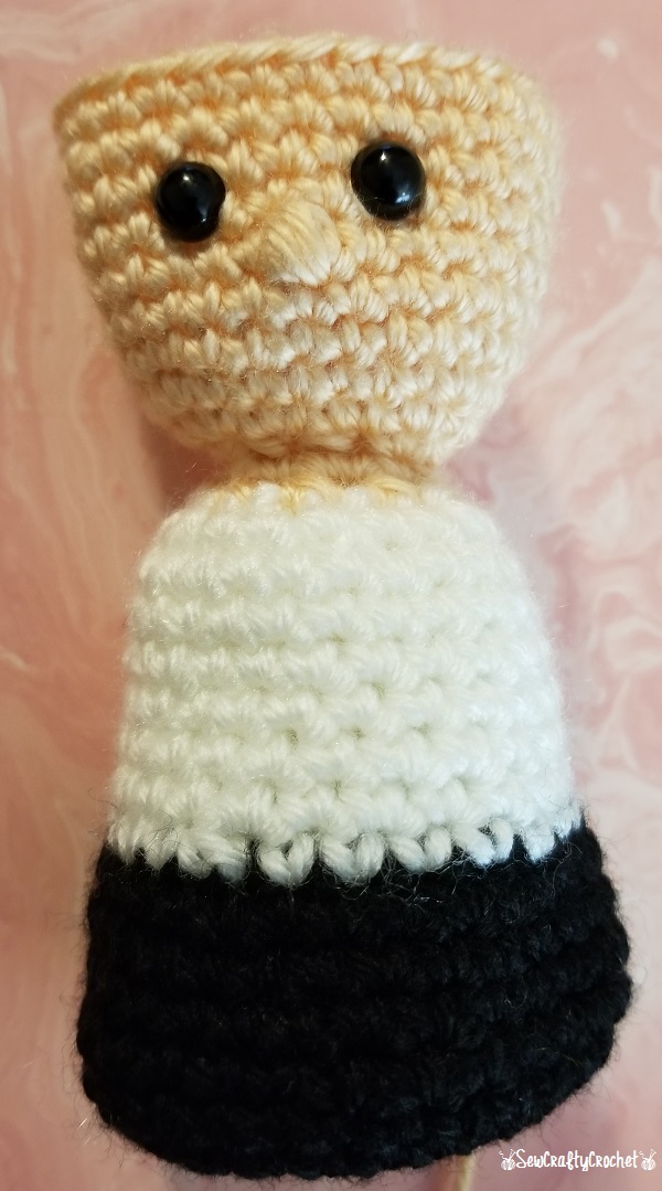 Black and White Bohasaurus - Sew Crafty Crochet