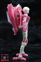 Transformers Kingdom Arcee 05