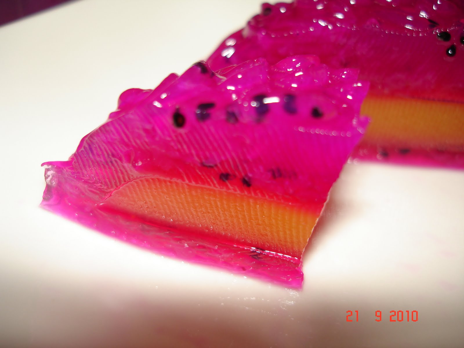 what i've done in kitchen mango+dragon fruit jelly mooncake