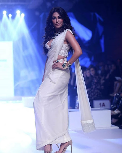 Chitrangada Singh Very Hot in White Saree Photo Collection Actress Trend