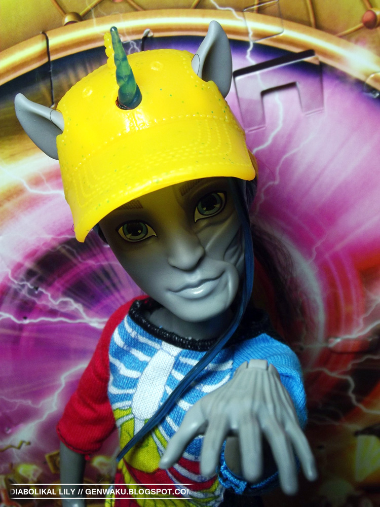 Neanthal Rottip Sionnach Toys: Neighthan Rot Arrival · Llegada