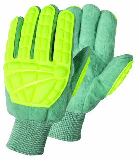 http://www.gloves-online.com/super-green-king-striker-gloves
