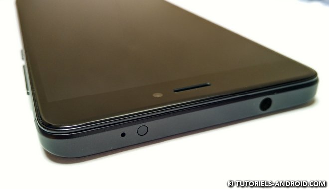 Redmi Note 4X : partie haute IR et micro jack