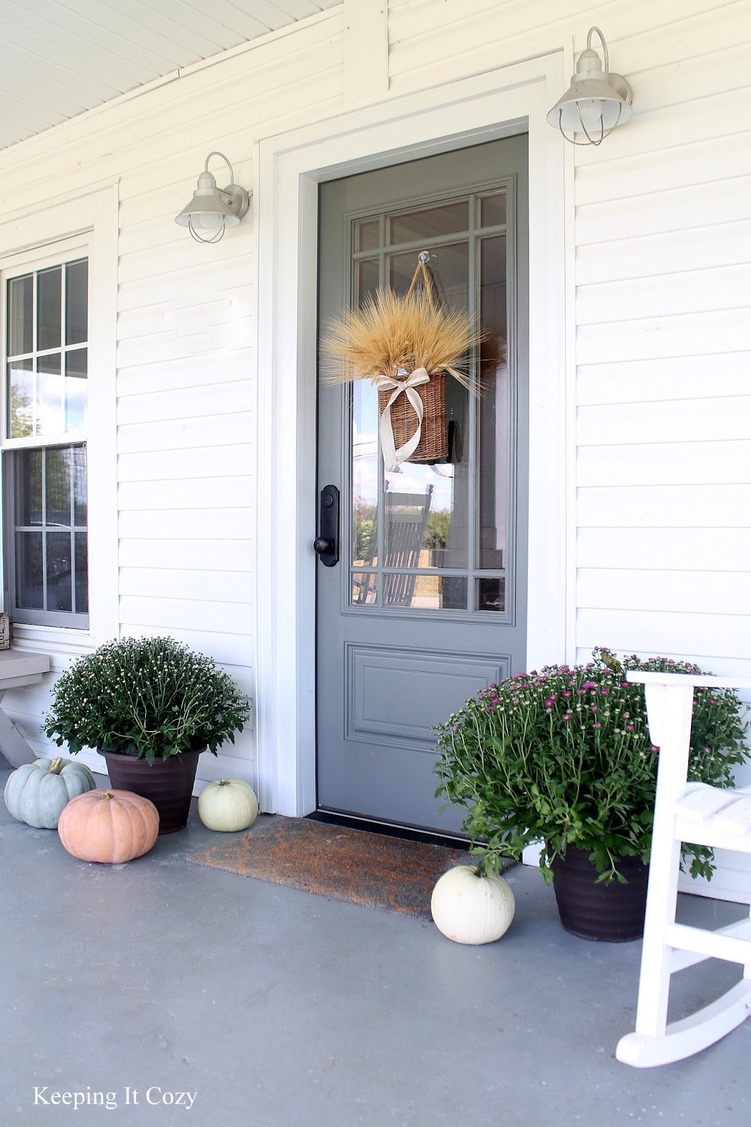 Keeping It Cozy: The (New) Front Door