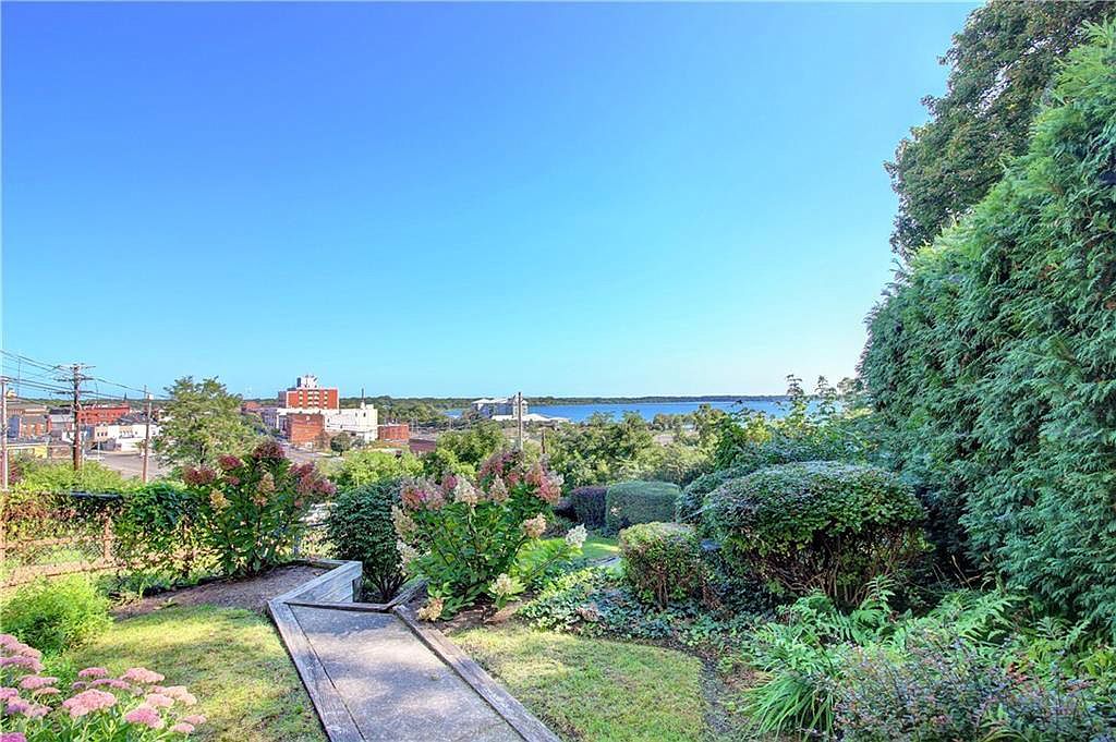 Sweet House Dreams 1820 Second Empire Row House in Geneva, New York