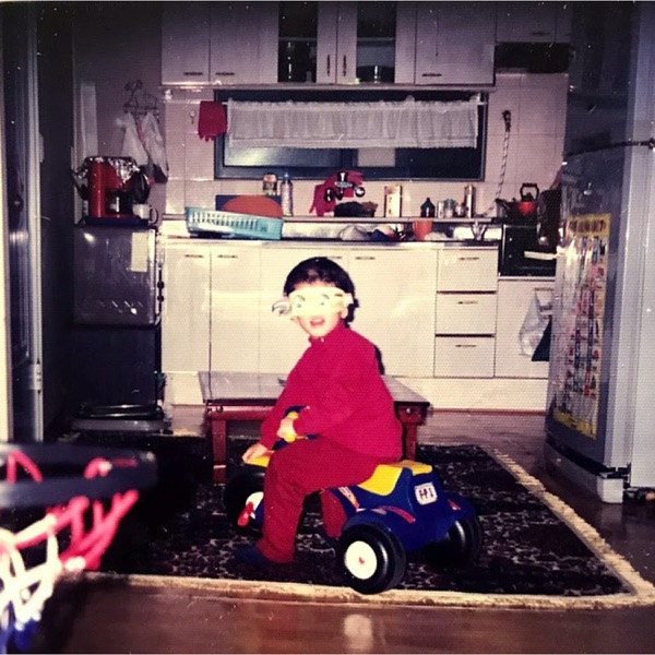 Xuán – Wandering – Single