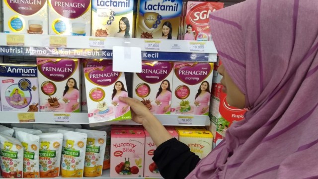 Apakah Minum Susu Prenagen Esensis Bisa Cepat Hamil