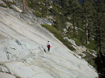 HIKING AT ECHO LAKES