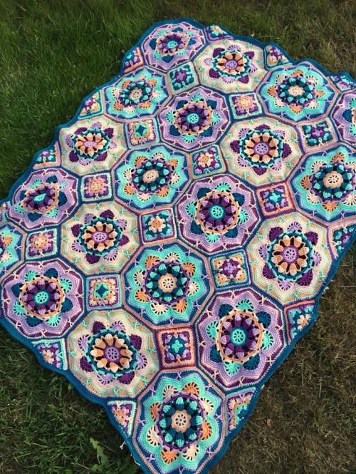 Beautiful Skills - Crochet Knitting Quilting : Eastern Jewel Persian 