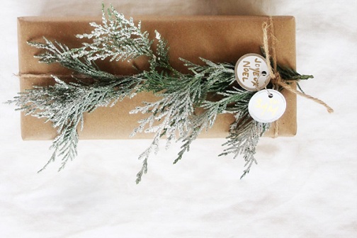 LIFE IN MOD: 5 simple & chic gift wrapping ideas to DIY...