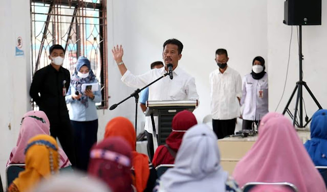 Rudi Mengharapkan Sebelum 17 Agustus Kecamatan Belakang Padang Zona Hijau Rudi Mengharapkan Sebelum 17 Agustus Kecamatan Belakang Padang Zona Hijau