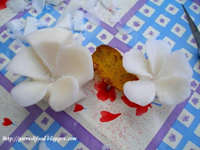 how to carve frangipani flowers in soap