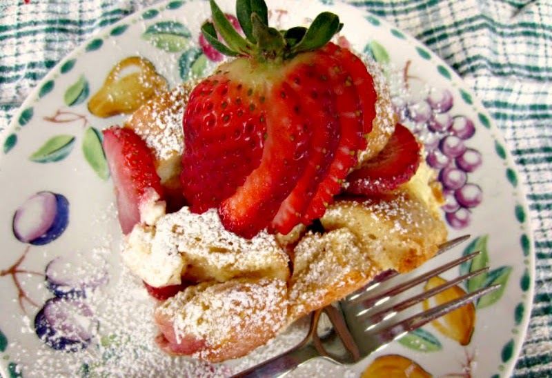 Strawberries And Cream French Toast Bake Renee S Kitchen Adventures