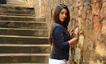 Majnu heroine Anu Emmanuel glamorous photos-thumbnail