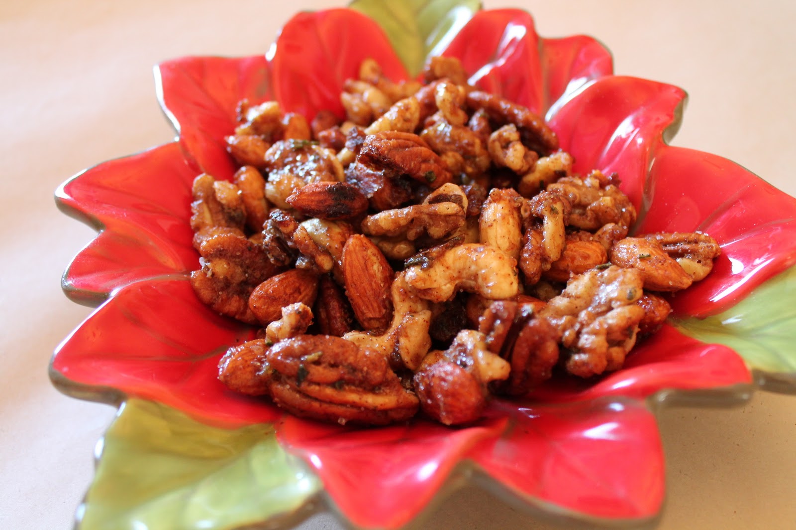 Savory Moments Sweet and spiced glazed mixed nuts