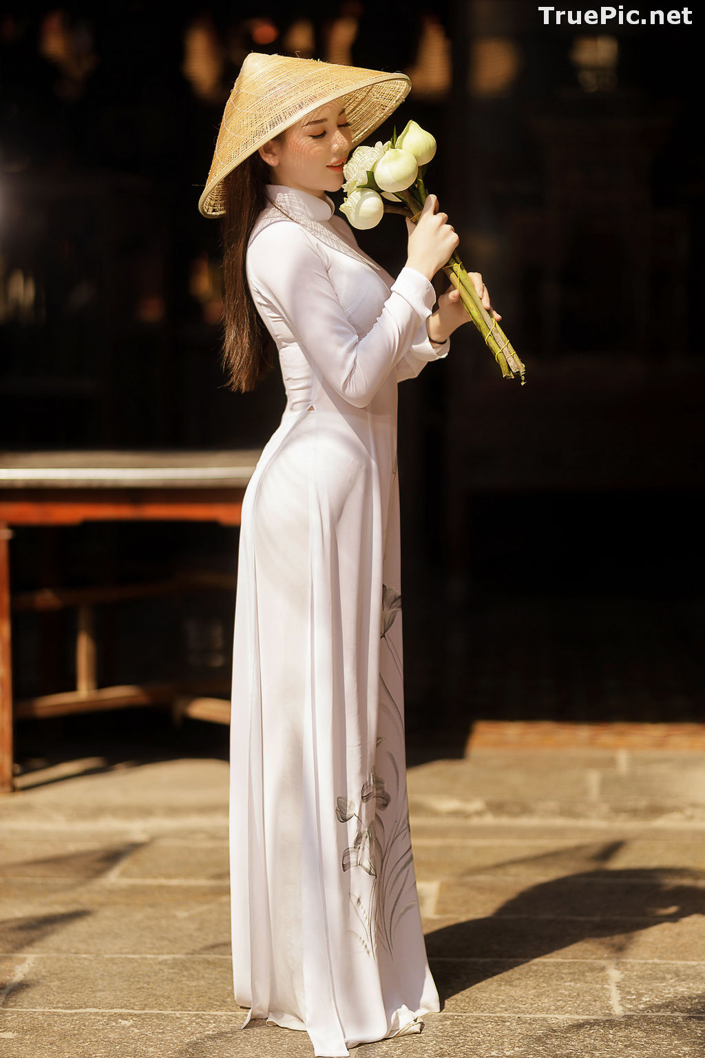 Image The Beauty of Vietnamese Girls with Traditional Dress (Ao Dai) #2 - TruePic.net - Picture-64