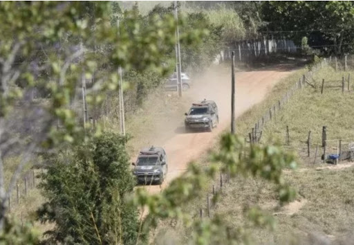 Veja mais, estrategia de um Policial na mata