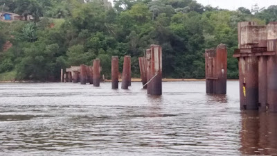 Estrutura, em construção desde 2002, será a primeira ligação terrestre entre o Amapá e o Pará. Para juiz e o MPF, não foi comprovado que os valores pagos não foram executados.