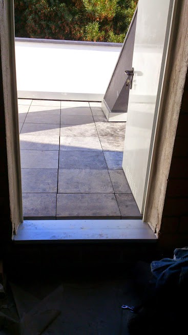 EL LADO BUENO DE LA BARRICADA