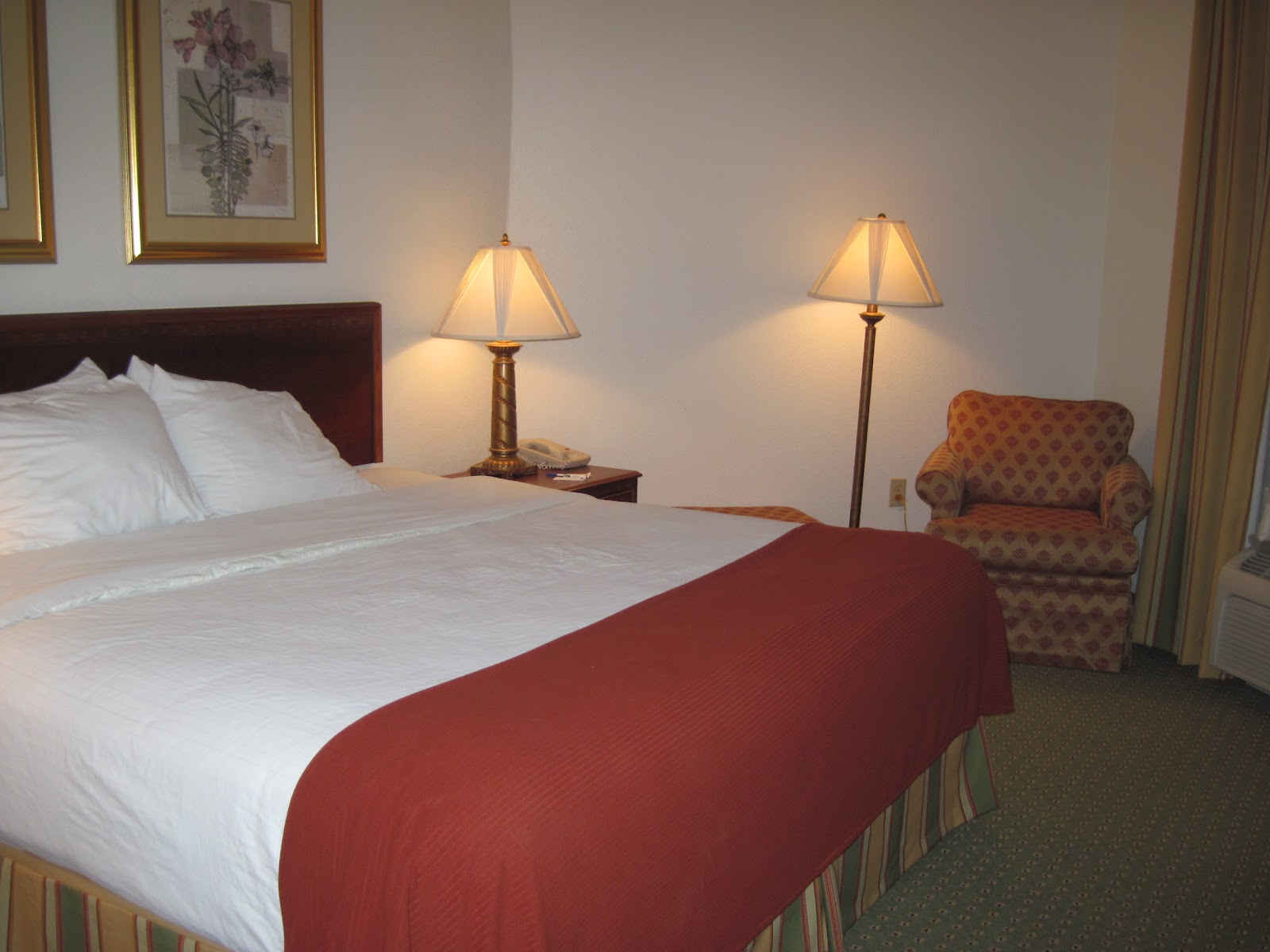 Travel Reviews & Information Kokomo, Indiana / Holiday Inn Express