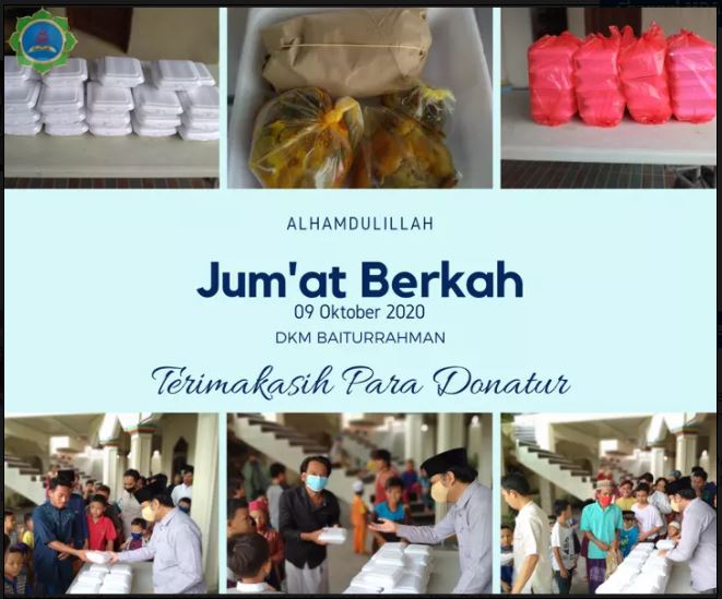 Program Jum'at Berkah DKM Baiturrahman Membagikan Nasi