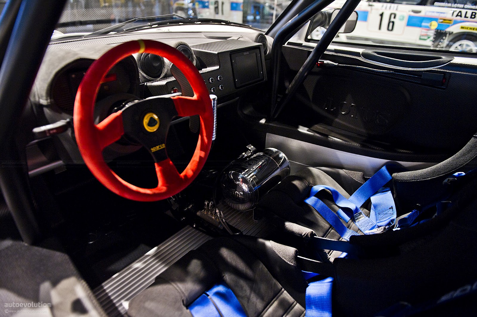 ezinecar: Lotus Exige R-GT (2012)