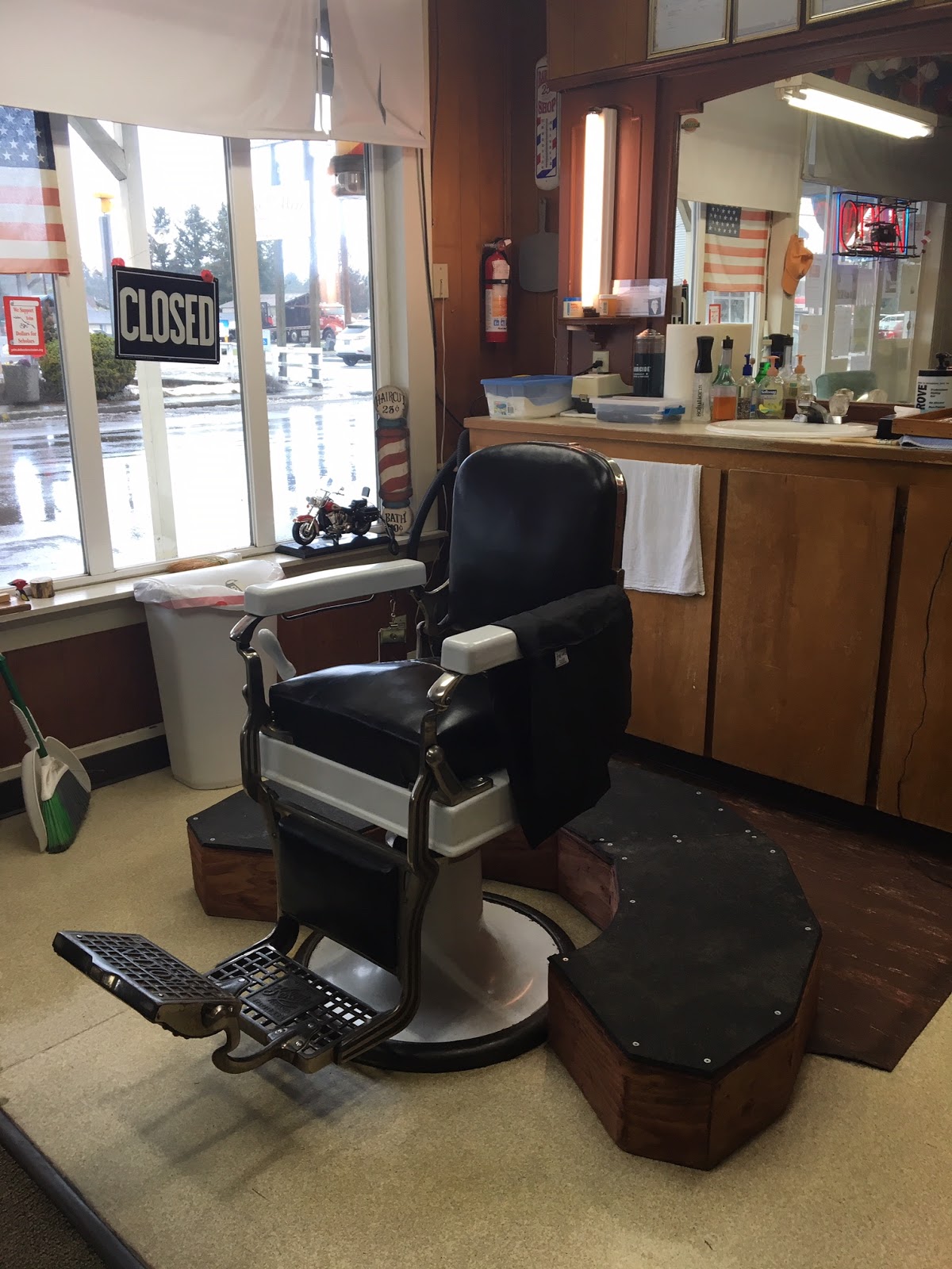 We Love Rainier WA Spotlight on Business Rainier Barber Shop