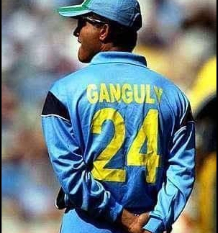 sourav ganguly t shirt number