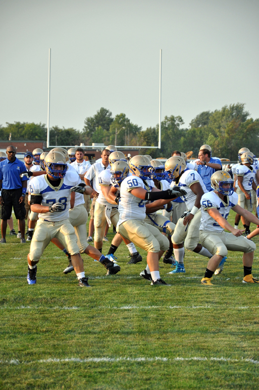 ster Schroeder Varsity Football Photos GatesChili (Lost 1412)